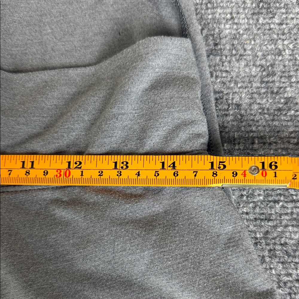 Nike Men's Heather Gray Joggers - Picture 5 of 6